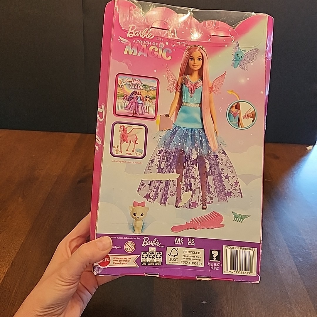Barbie A Touch Of Magic Malibu Doll w/ Fairytale Pets Mattel NIB