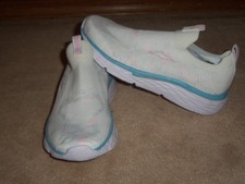 AVIA Shoes White Blue Pink Knit Memory Foam Pull On Sneakers Girl's Size 3