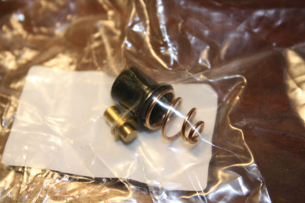 KAWASAKI STARTER horn BUTTON 27010-1009 Z1 - KZ650 KZ750 KZ900 KZ1000 KZ550 8mm KAWASAKI STARTER horn BUTTON 27010-1009 Z1 - KZ650 KZ750 KZ900 KZ1000 KZ550 8mm