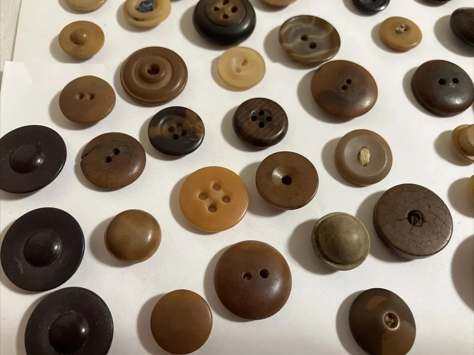 Antique VTG Brown Tan Tortoise Mixture Of Assorted Awesome 49 Buttons Lot 2 - Image 2 of 4