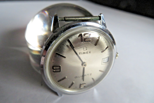 VINTAGE Timex® "Q" Quartz *VIDEO* Mens' Watch 35mm 57329 England 05680 H Cell - Picture 19 of 20