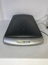 Epson Perfection 1660 Flatbed Photo Scanner with Power Adapter Model J112A