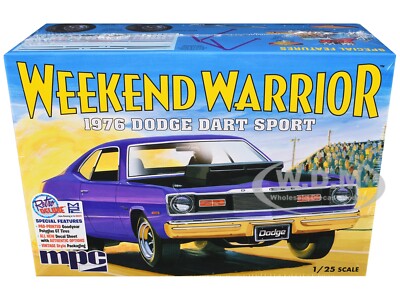 SKILL 2 MODEL KIT 1976 DODGE DART SPORT ''WEEKEND WARRIOR'' 1/25 BY MPC MPC1019