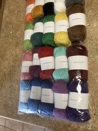 Caron Little Crafties Yarn by Yarnspirations 20g 100% Acrylic New - 第 3/4 張圖片