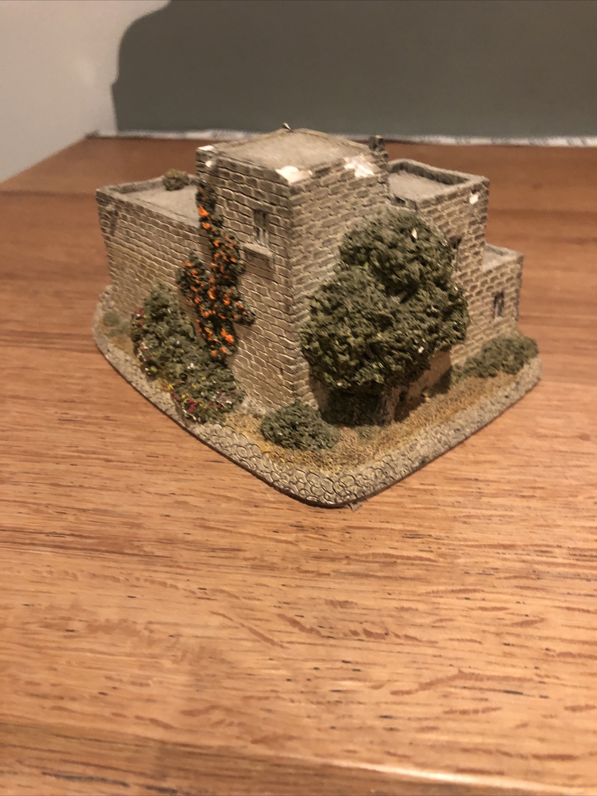 Picture 6 of 12