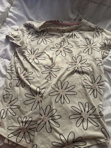 Cat And Jack T Shirt L 10/12