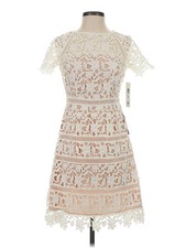 NWT Eliza J Women Ivory Cocktail Dress 0