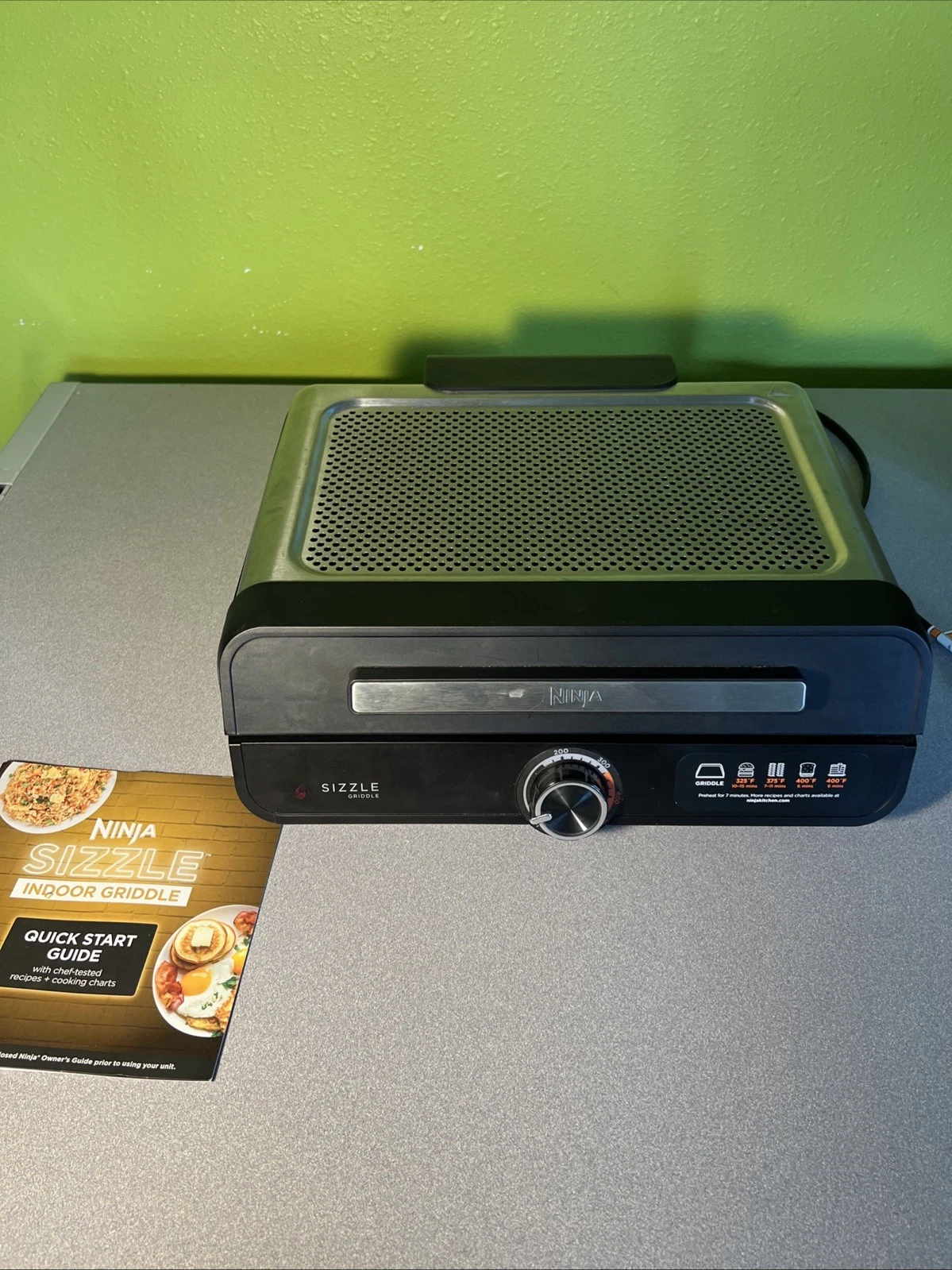 Ninja Sizzle Smokeless Indoor Grill – Grill plate -Pre‑Owned Works Great
Opens in a new window or ta