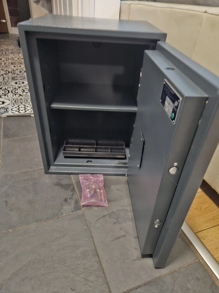 CHUBBSAFES Homevault S2 Burglary Resistant - Image 4 of 4