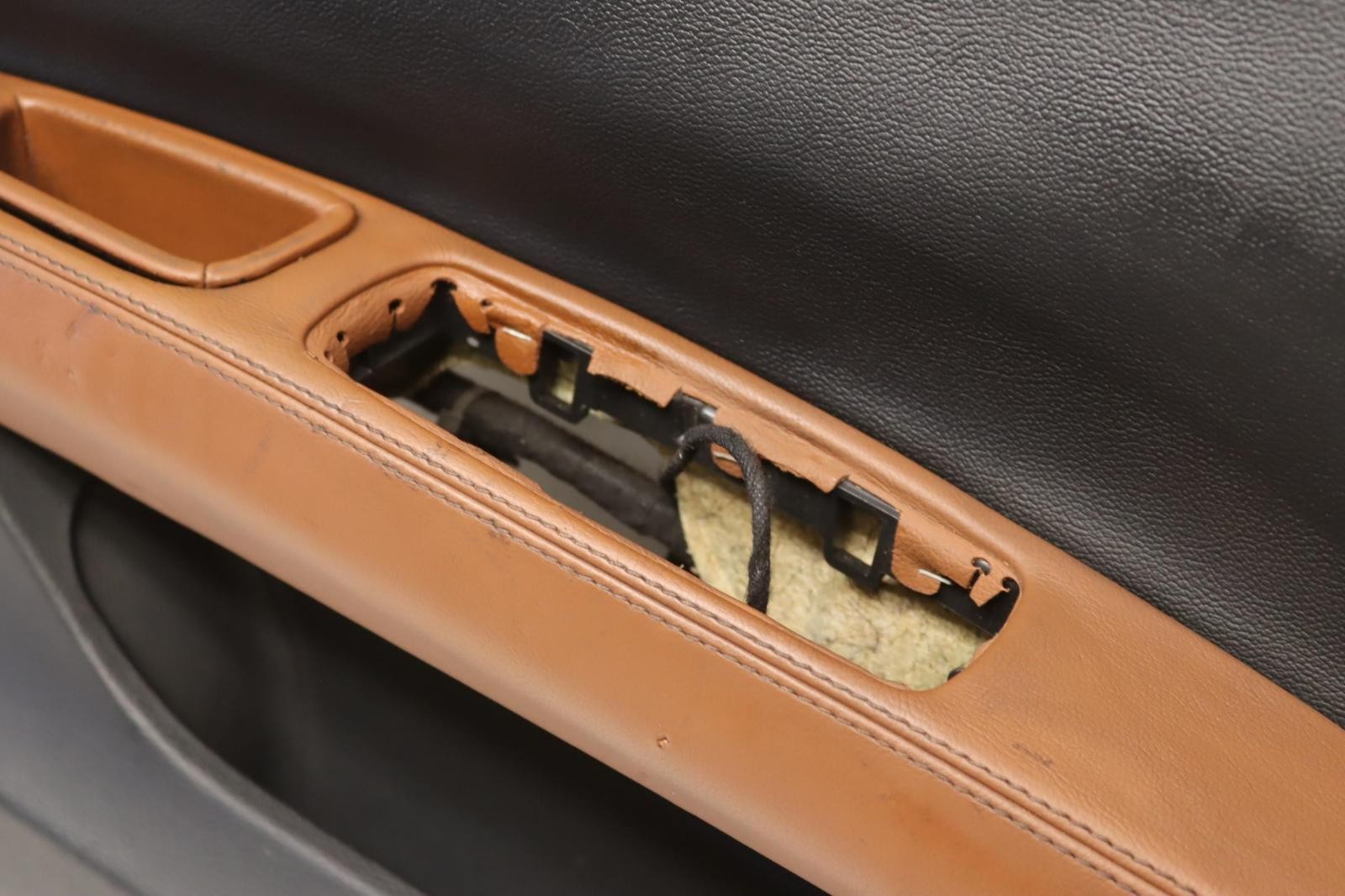 Maserati Ghibli 2014-2017 Front Left Interior trim cover