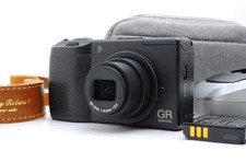 RICOH GR DIGITAL II 10.1MP Compact Camera Shuttercount 4272 [Near Mint] HYM-0677