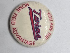 VINTAGE 1970's Minnesota Twins SGA 1 3/4 Inch Fridge Magnet, VERY NICE!!