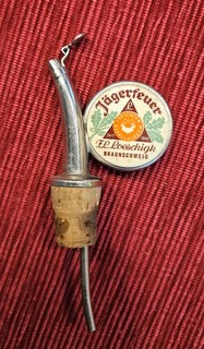 Jägerfeuer Ausgießer Mit Korken Vintage F.L. Loeschigk Braunschweig Retro