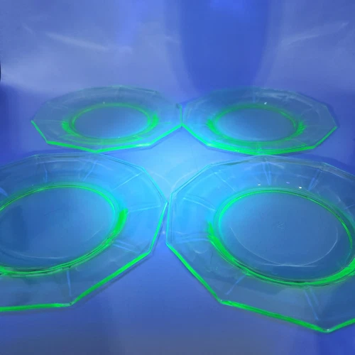 4 Cambridge Depression Green 6” Decagon 1930s Dessert/ Bread Plate GLOWS!