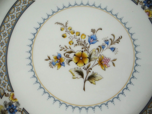 Mikasa Chippendale Coupe Soup Bowls Set of 4 Floral Japan A1-190 - Picture 3 of 7