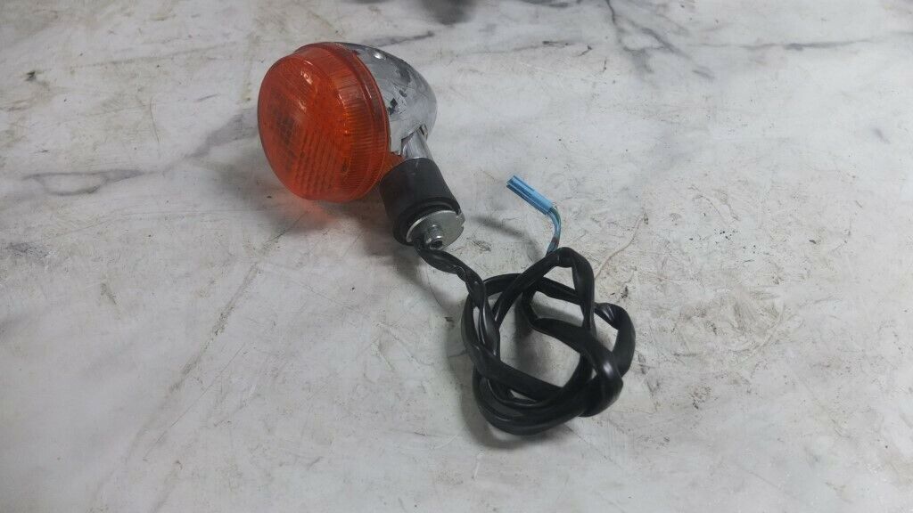 13 Honda CB1100 CB 1100 Rear Back Right Turn Signal Blinker 13 Honda CB1100 CB 1100 Rear Back Right Turn Signal Blinker