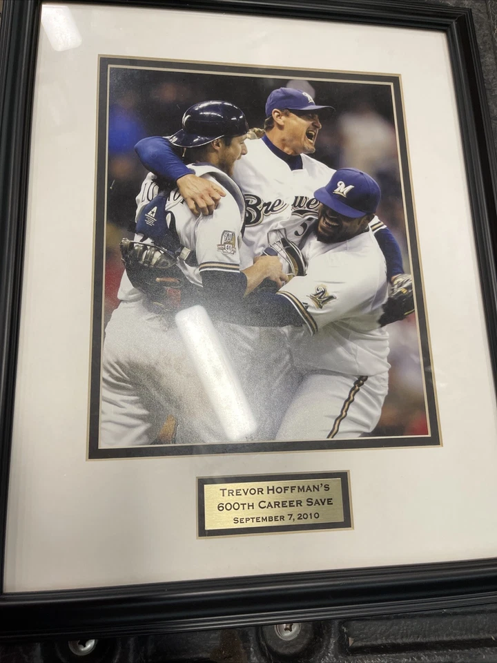 Cuadro enmarcado 11x14 Trevor Hoffman 600 Career Save 7 de septiembre de 2010 Foto 2 de 4