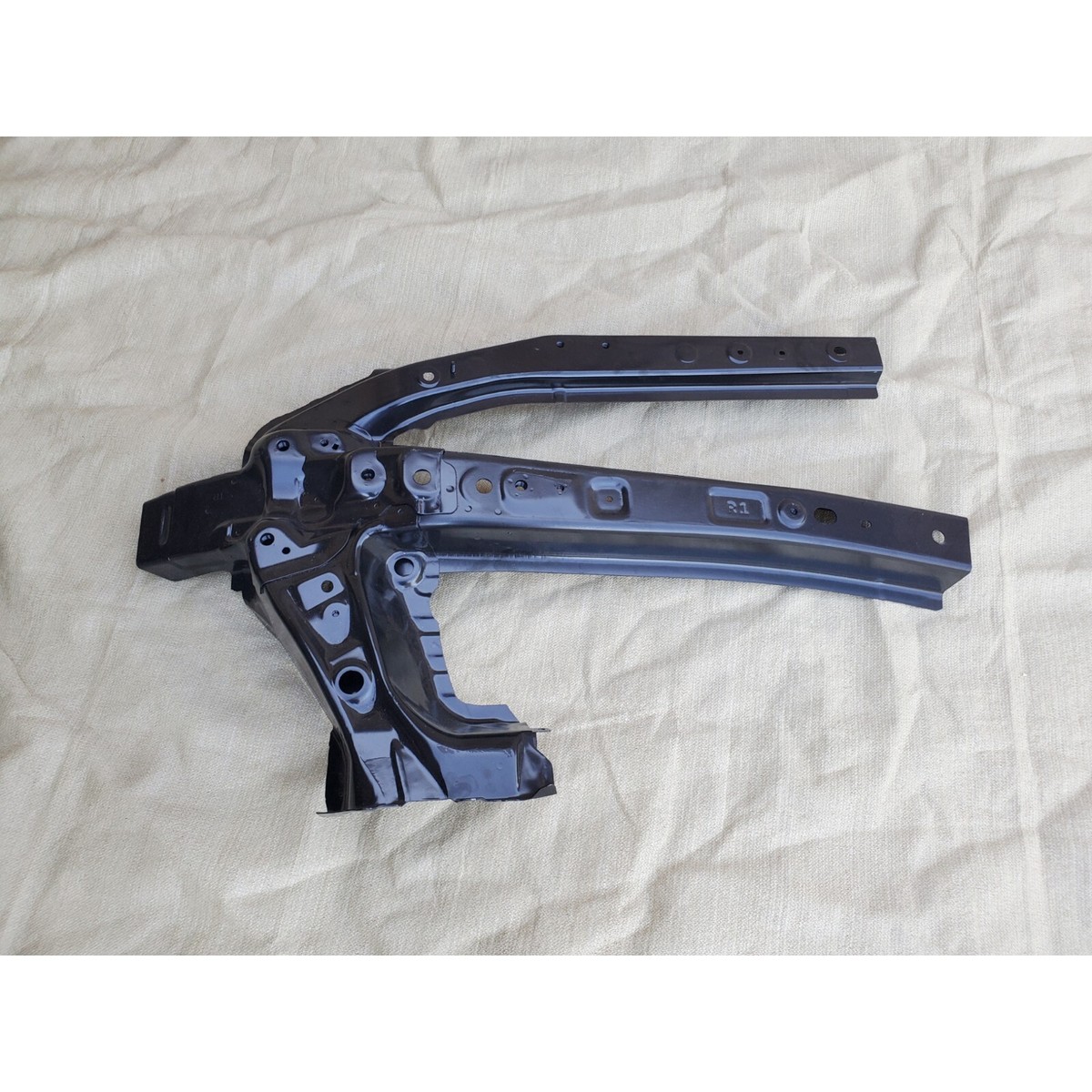 2019 - 2022 Subaru Ascent Frame Side Front Right RH 51620XC30A9P