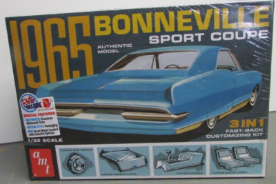 AMT 1965 Pontiac Bonneville sport coupe 3n1 model kit 1/25 MINT 