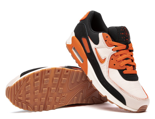 Nike Air Max 90 - 