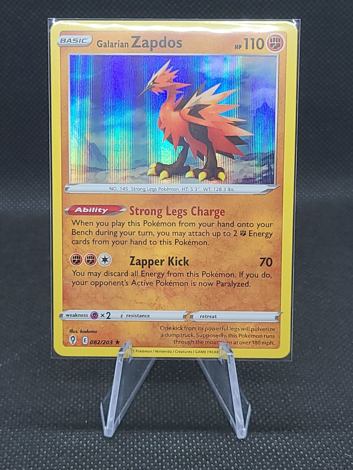Pokémon Galarian Zapdos Holo Evolving Skies 82/203 Pack Fresh NM-M