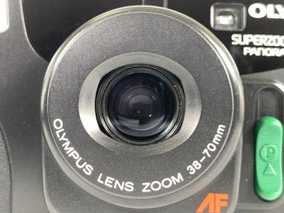 Olympus Superzoom 70 Panorama 38-70mm AF Quartz Date 35mm Film