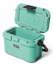 YETI Roadie 8 Hard Cooler - Seafoam - NEW