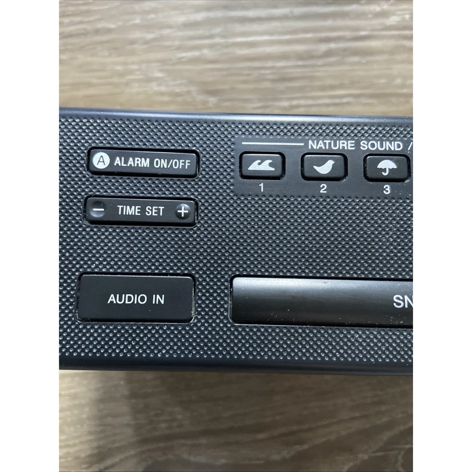 Sony Dream Machine ICF-C707 Reloj Despertador Radio AM/FM con Sonidos Naturales Foto 3 de 4