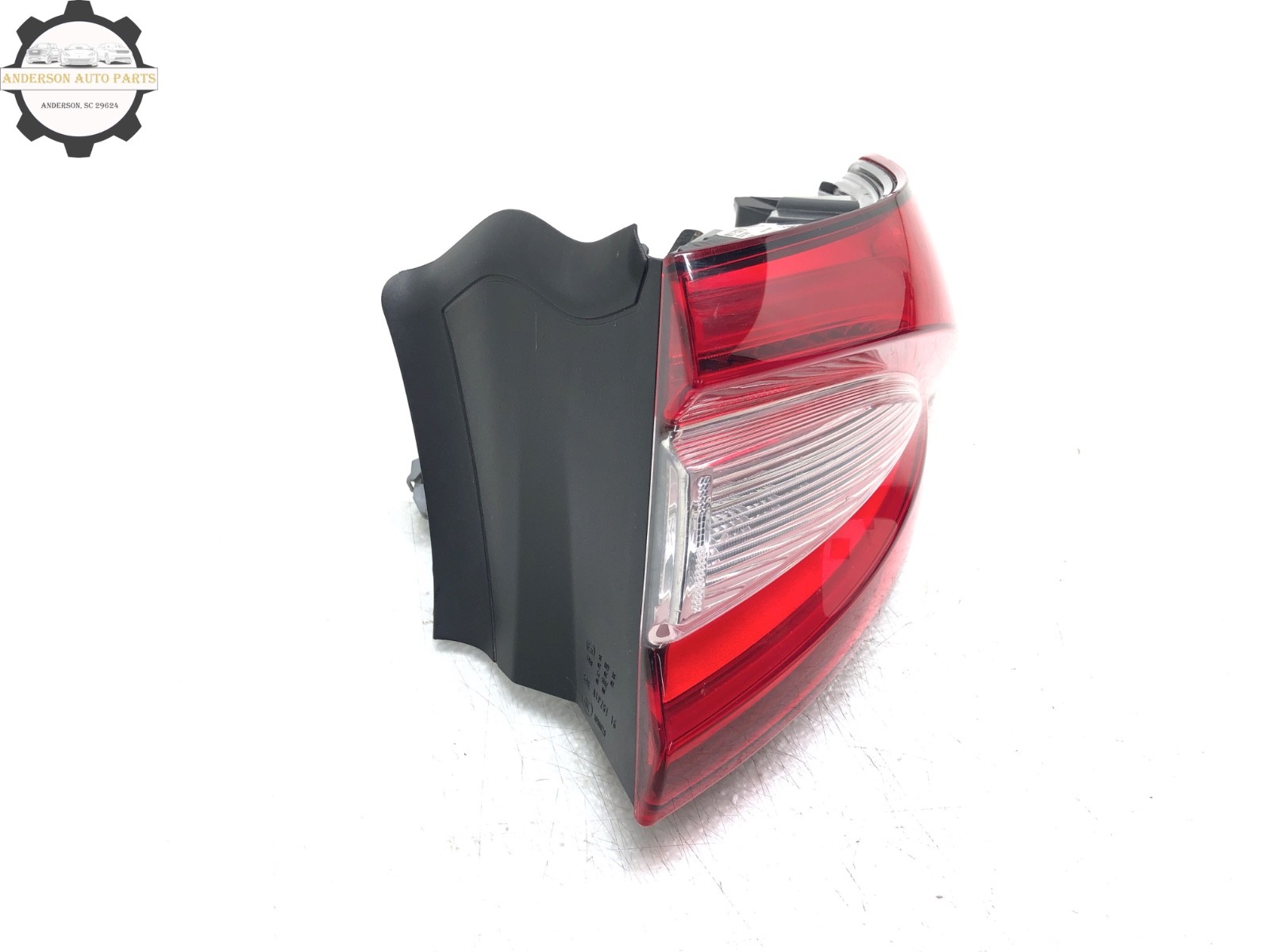 2017-2020 MASERATI LEVANTE RIGHT PASS REAR OUTER TAILLIGHT TAILLAMP OEM