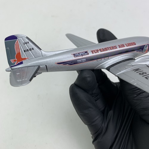 CORGI 1/144 Douglas DC3 Eastern Airlines 47105 First Issue Scale Diecast Model - Picture 6 of 24