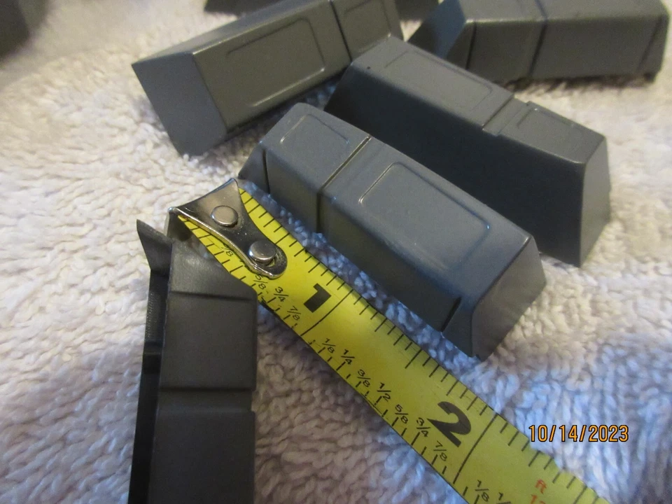 NUEVO - LOTE DE PIEZAS consola central semirremolque escala 1/30 TONKIN personalizado construcciones Foto 3 de 3