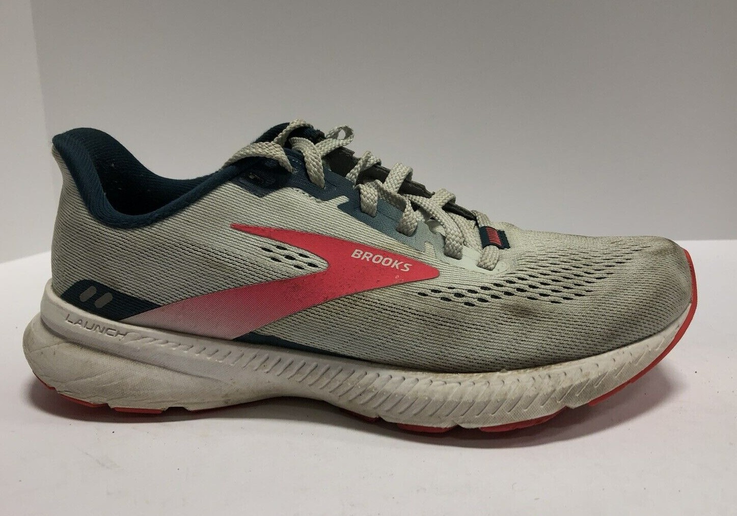 Brooks Womens Launch 8 Running Shoes Size 7 M - image 1