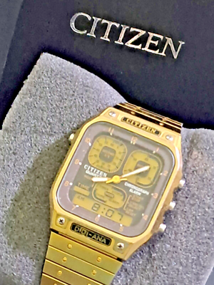ULTRA RARE Citizen Robot Face 8943 083661 Digi Ana Quartz Watch