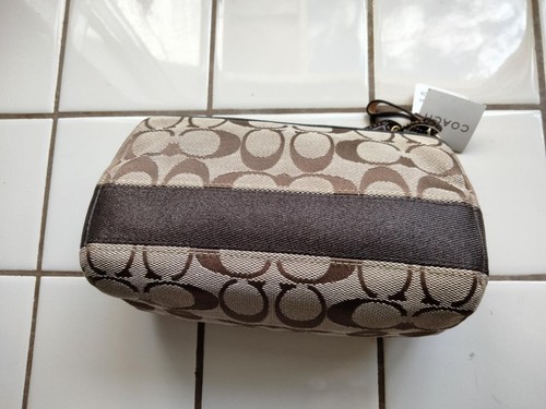 COACH Makeup Beauty Case Monogram 40026 BKHCH NOSWT - Picture 3 of 10