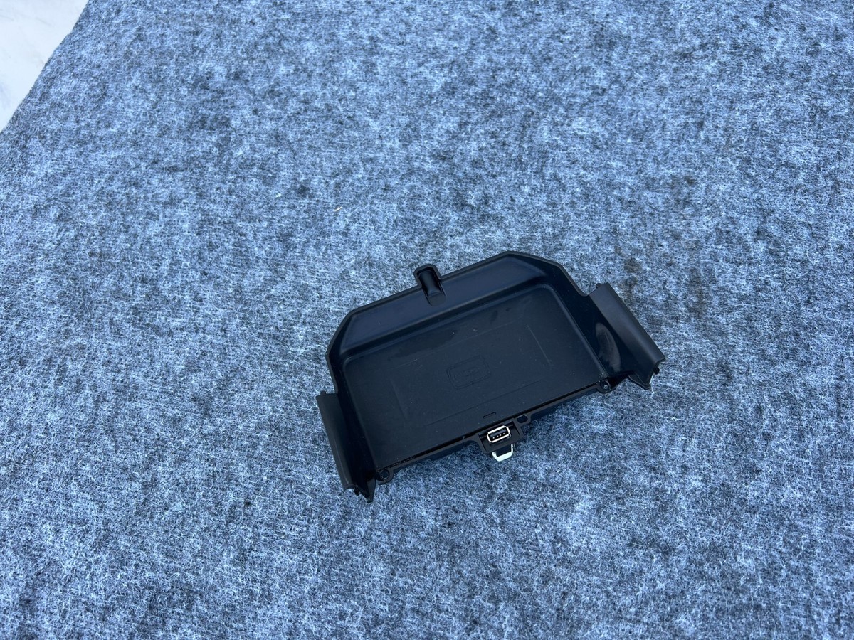 CENTER CONSOLE PHONE WIRELESS CHARGER BMW 530I 540I M5 F90 G30