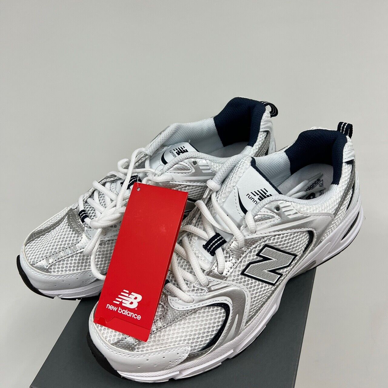 New Balance 530 White Running Shoes Sneakers White Silver MR530SG