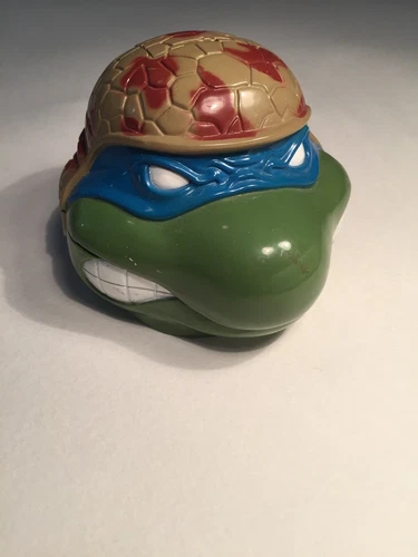 TMNT Mini mutants Leonardo playset vintage 1990's-- used. See pictures.