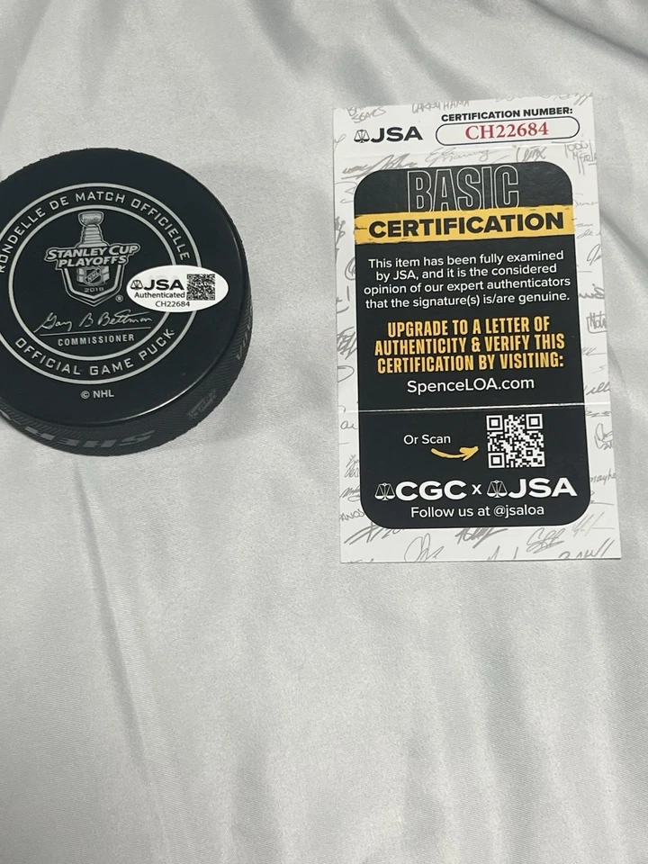 Sidney Crosby Pittsburgh Penguins Autographed Puck W/ JSA COA Unique Display! - Image 3 of 4