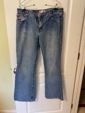 ARAZONA: Women's jeans size 13. (Hangin)