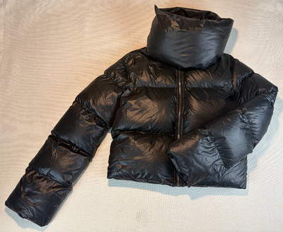 Unbranded Black SUPER Puffer Coat W/Built In Collar/Scarf Wm's Sz Medium