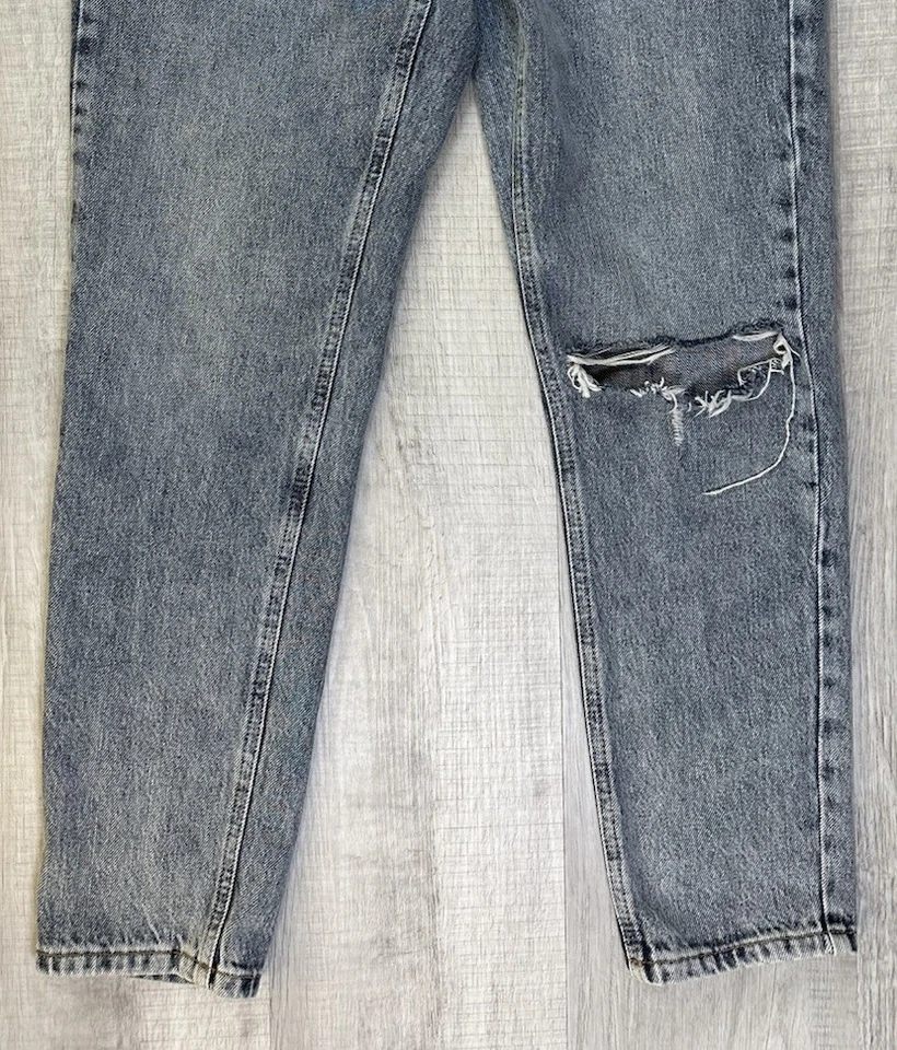 Pantalones de mezclilla Topshop Mom Jeans Lite azules para mujer talla 26X32 (27X28 real) Foto 4 de 4
