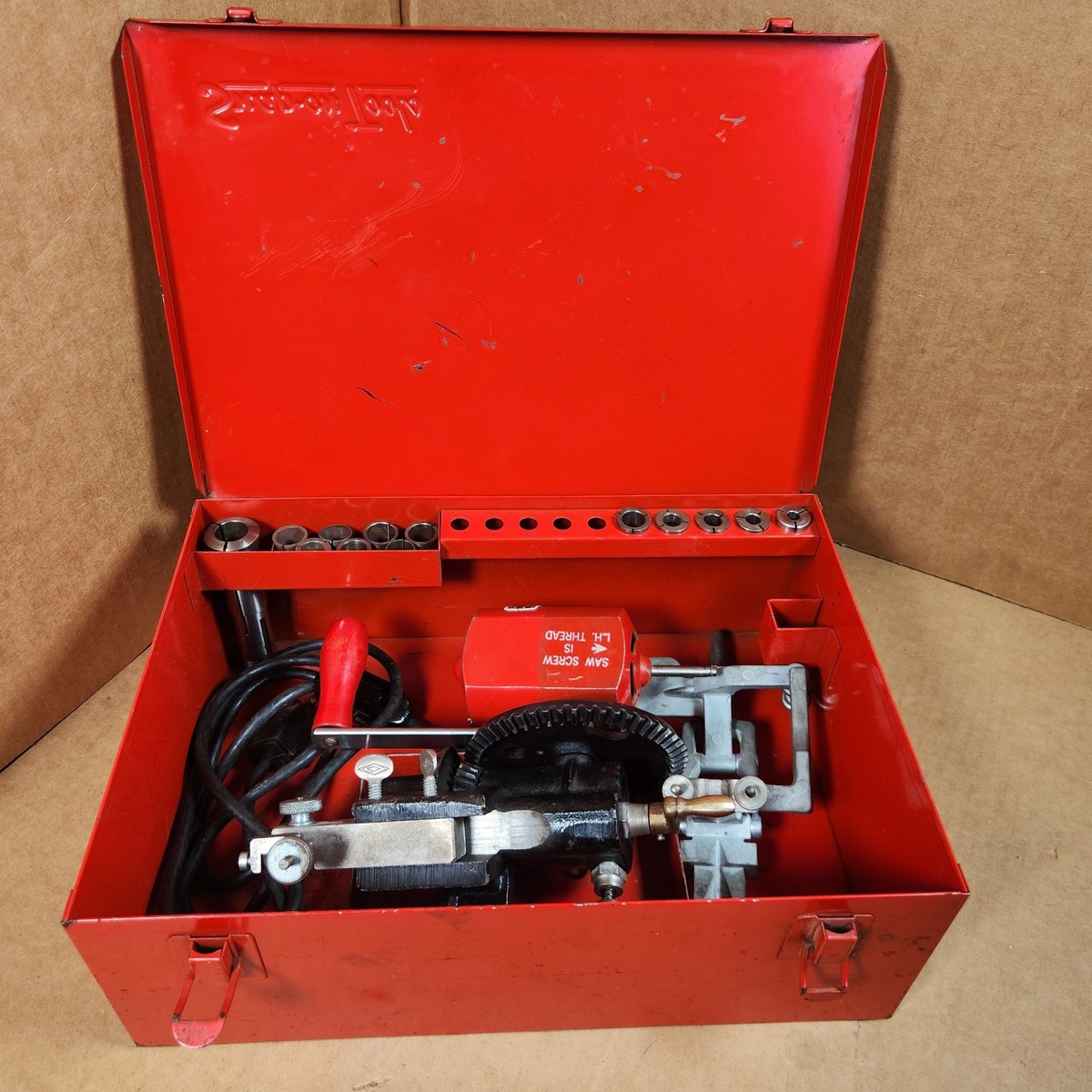 used Body Line キャリパーカバー＆ドラムカバーセット　レッド Snap-on Armature Reconditioning Tool Lathe At-1 2 3 KRA 108A Box