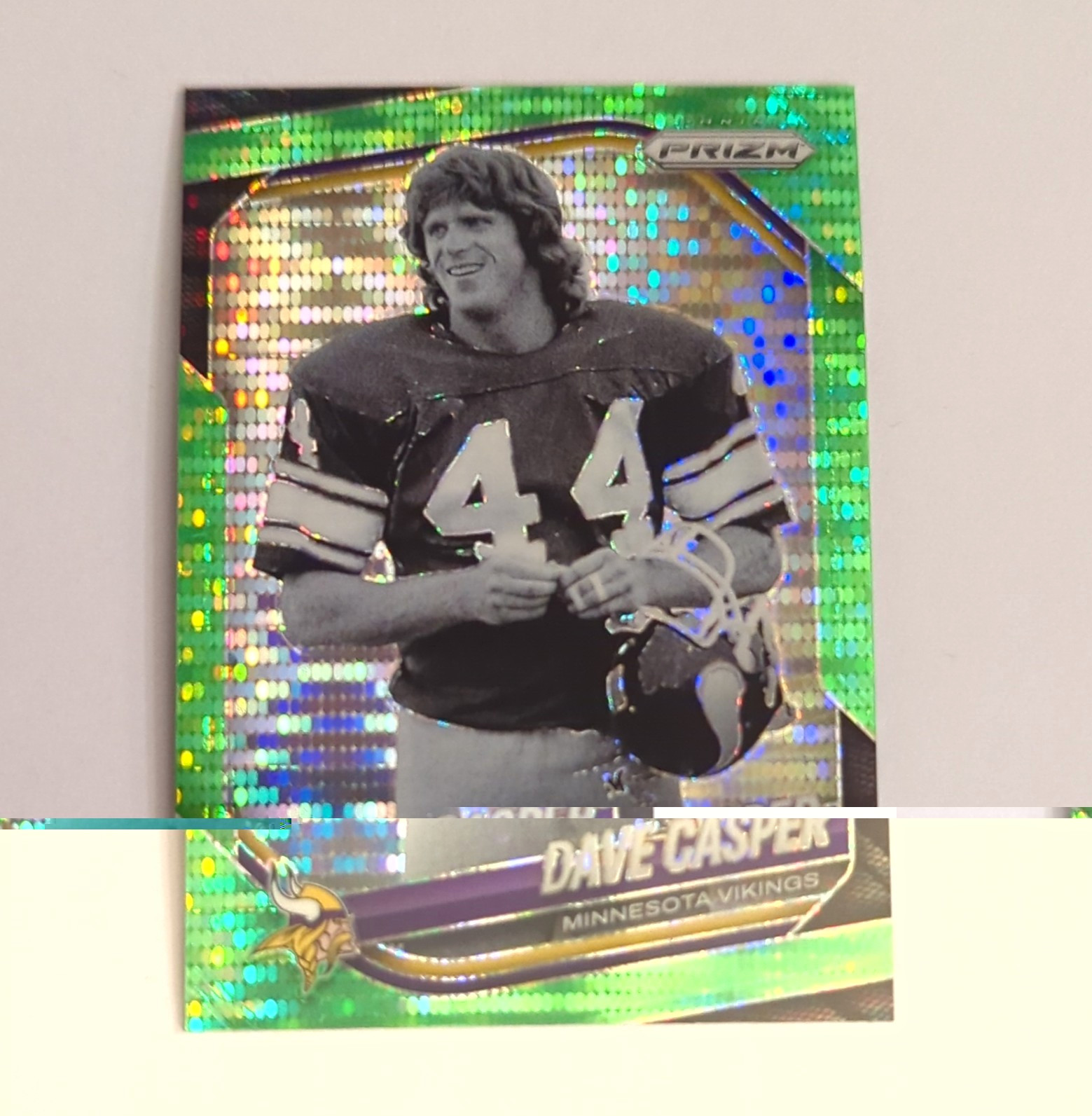 2020 Panini Prizm Dave Casper #256 Green Pulsar Prizm Minnesota Vikings