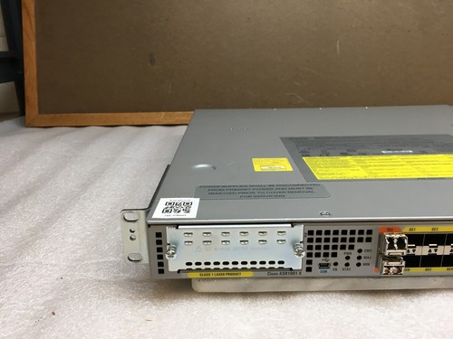 Routeur Cisco ASR1000 Series ASR1001-X V02 Aggregation Services avec double alimentation et oreilles - Photo 3/7