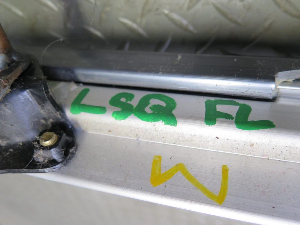 98-00 LEXUS LS400 ASIENTO DELANTERO IZQUIERDO MARCO INFERIOR RIEL DE VÍA CON MOTOR Y CABLE OEM Foto 2 de 4