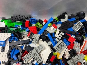 Lego UFO 6915 Warp Wing 6975 Avenger 6999 Ice Planet 6973 Minifigures Parts Lot