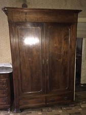 Armadio In Noce Per Restauratore Offerta