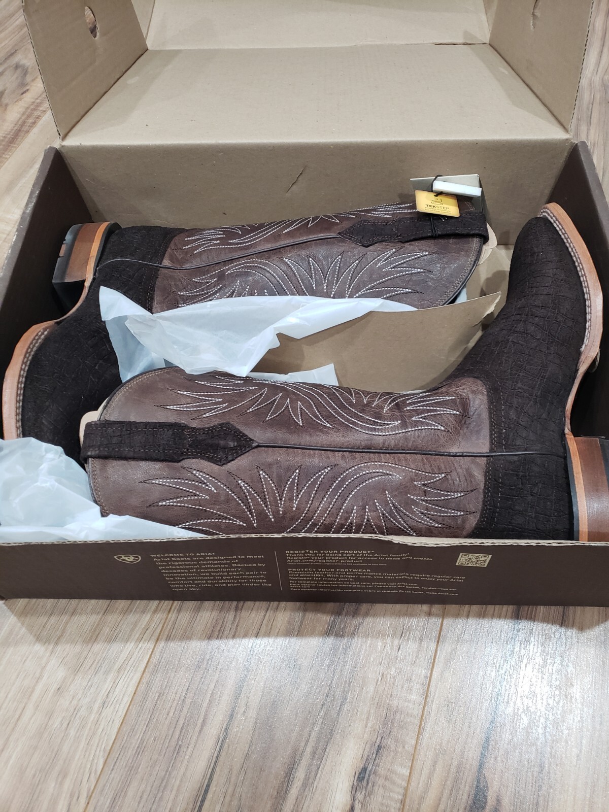 Ariat Men's 10 Dark Coffee Circuit Rockridge Western Square Toe Boot 10040241