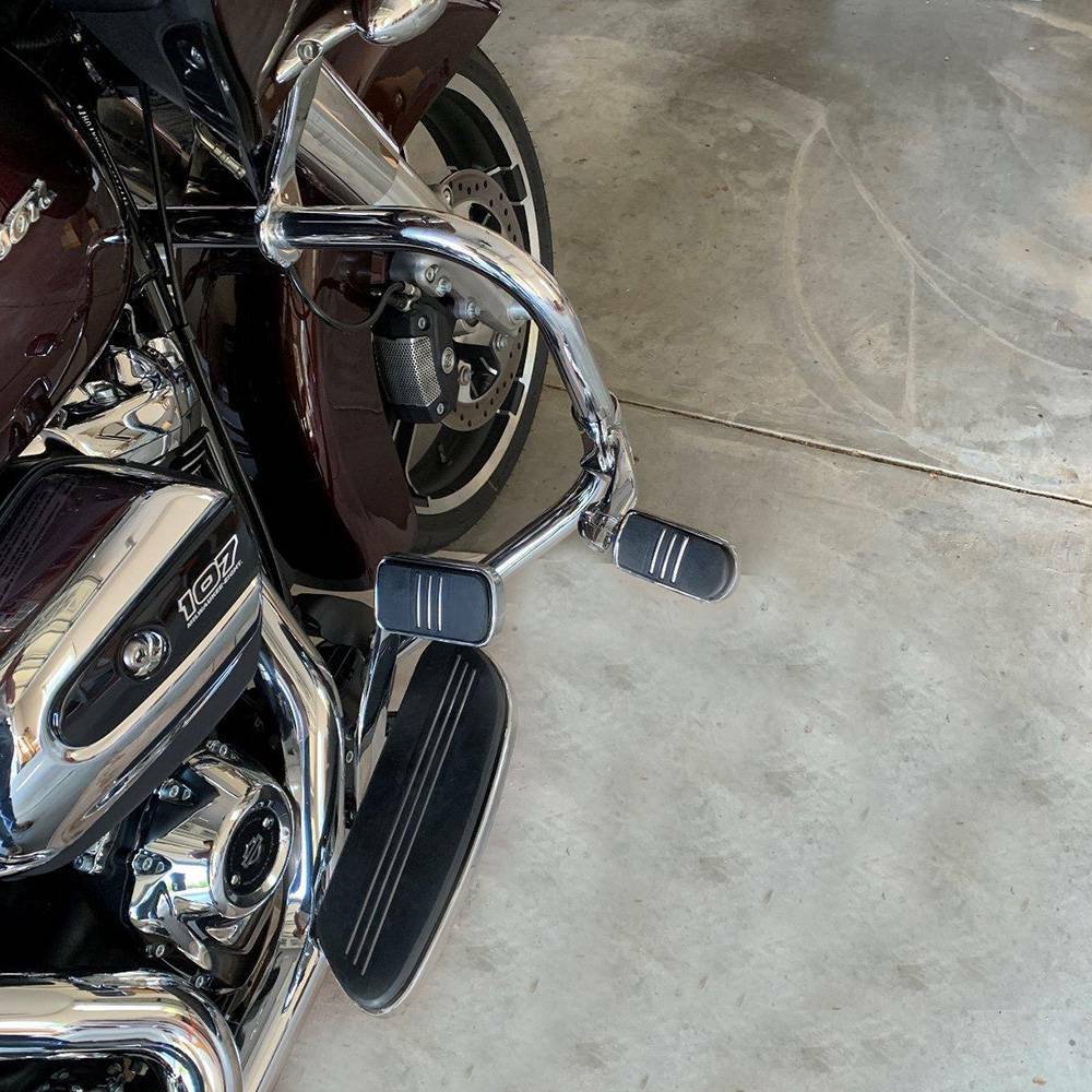 Chrome Highway Foot Pegs For Harley Davidson Street Glide Road Glide