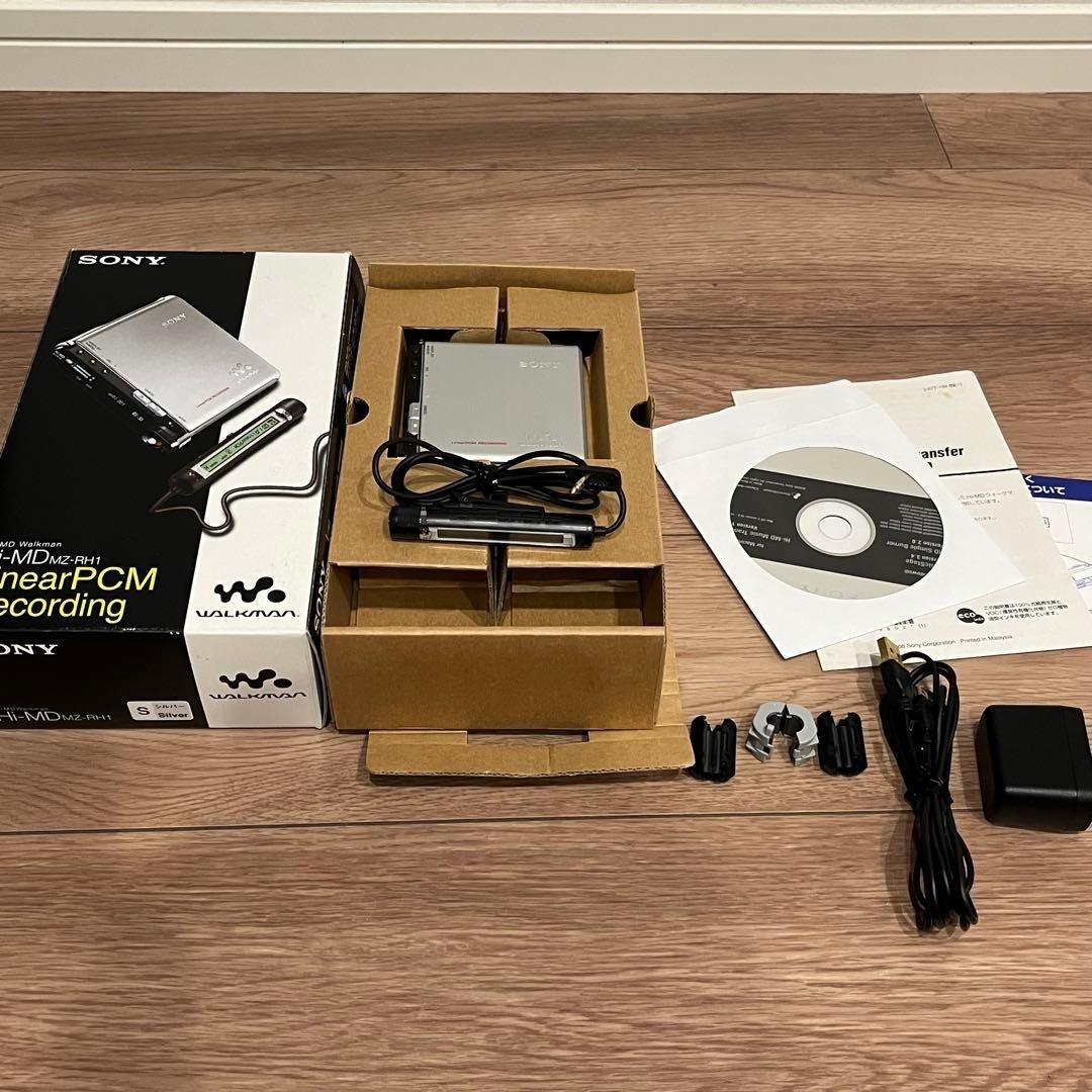 オーディオ機器 ソニー MDウォークマン Hi-MD Walkman MZ-RH1 SONY ②